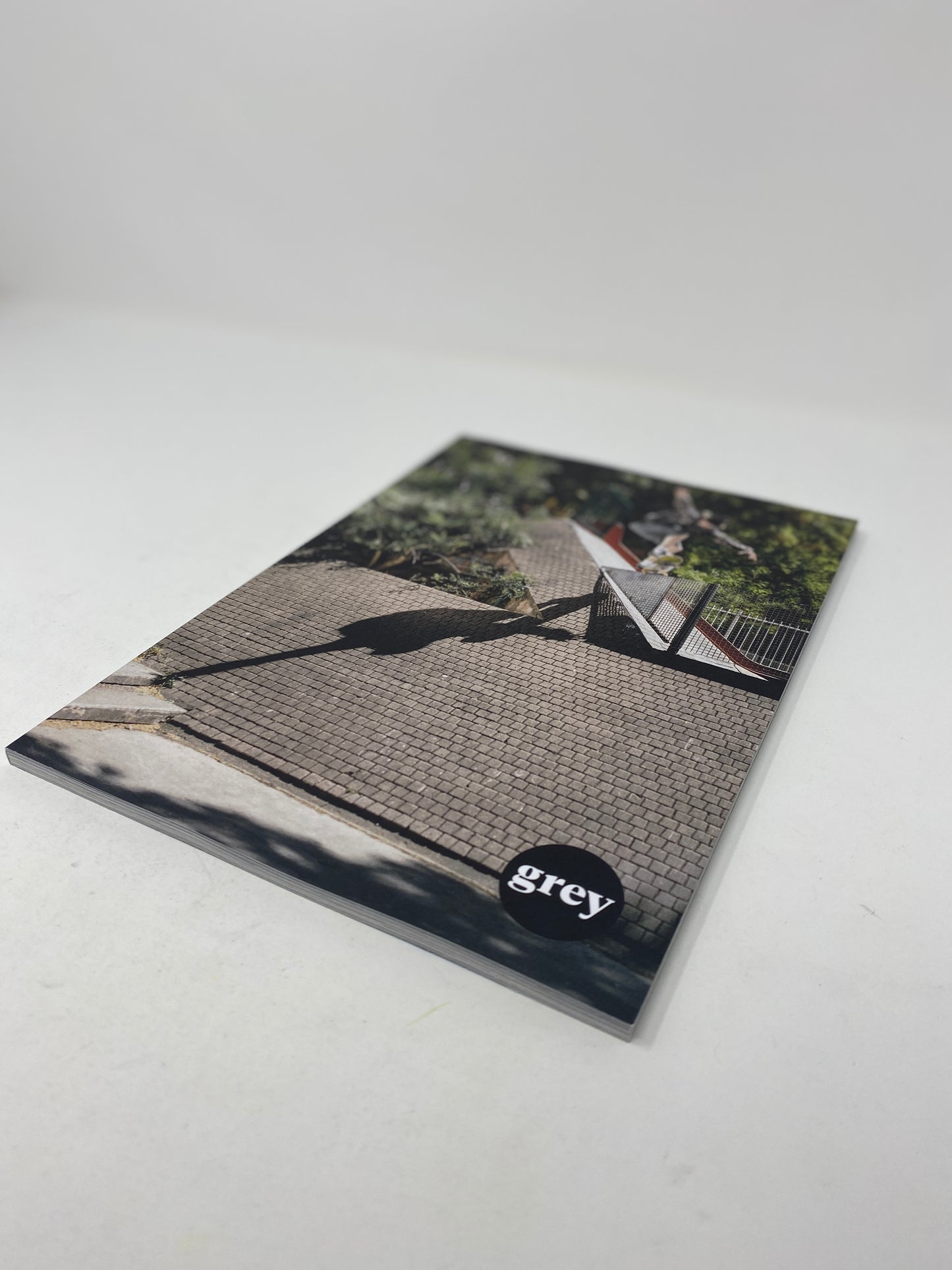 Grey Skate Mag - Vol. 05 Issue 18