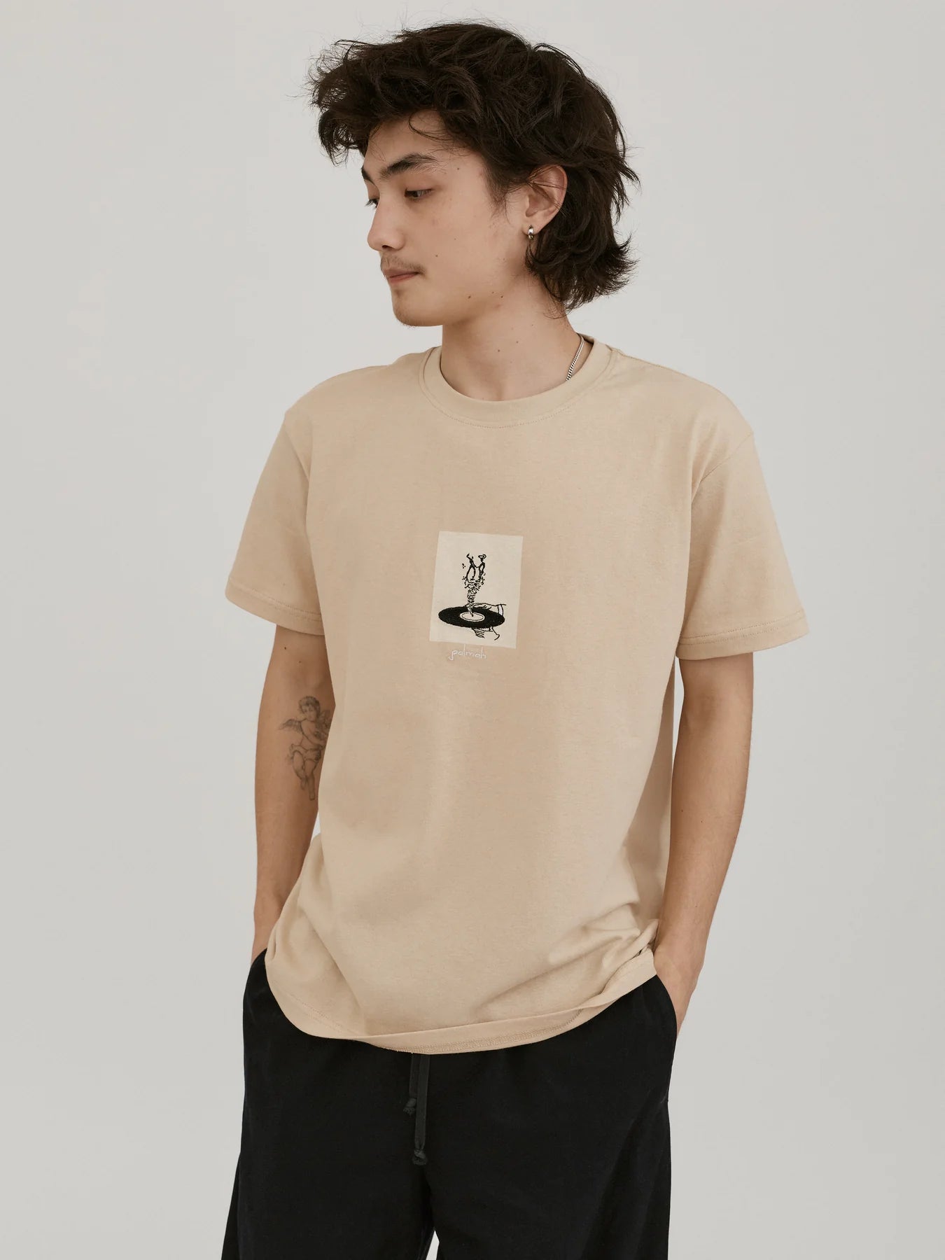 Palmah "Magie  En La Musica" T-Shirt - Sand