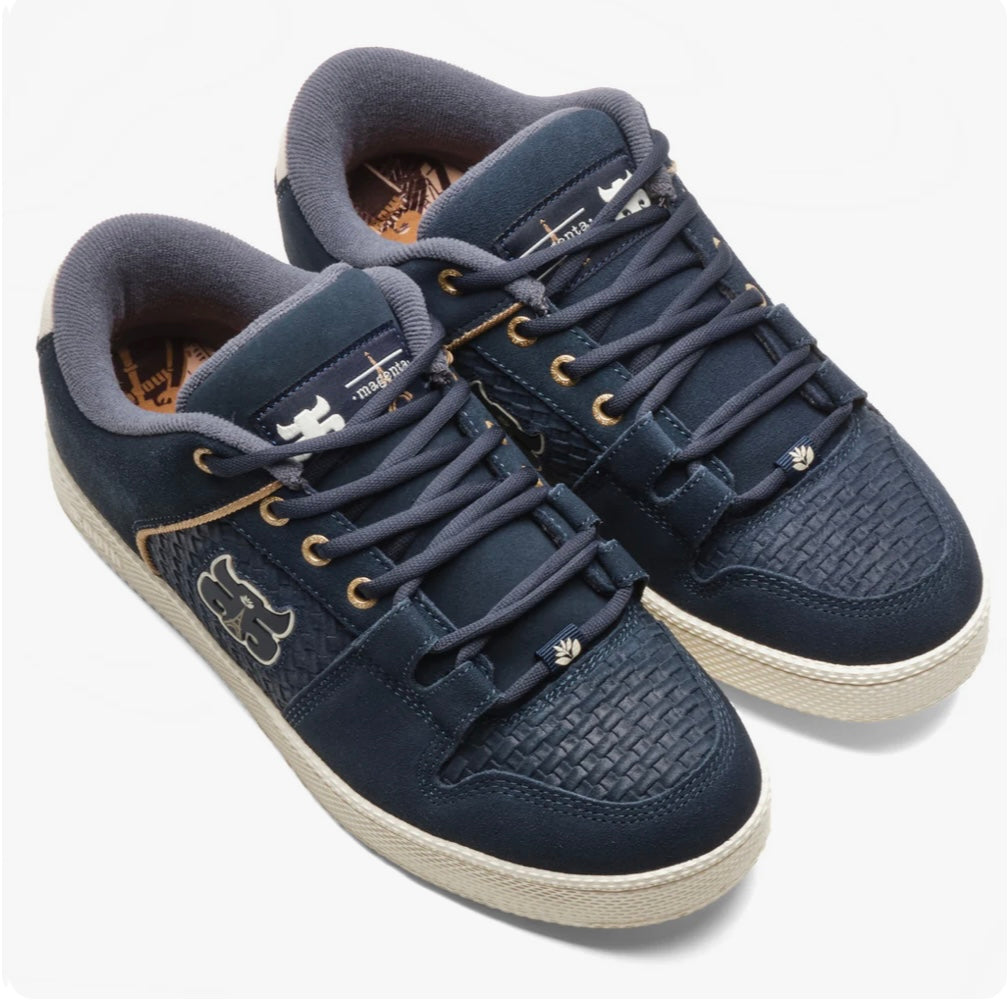 IPath “Cricket” Shoes (Magenta)