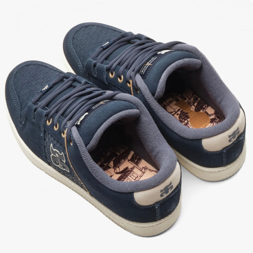 IPath “Cricket” Shoes (Magenta)