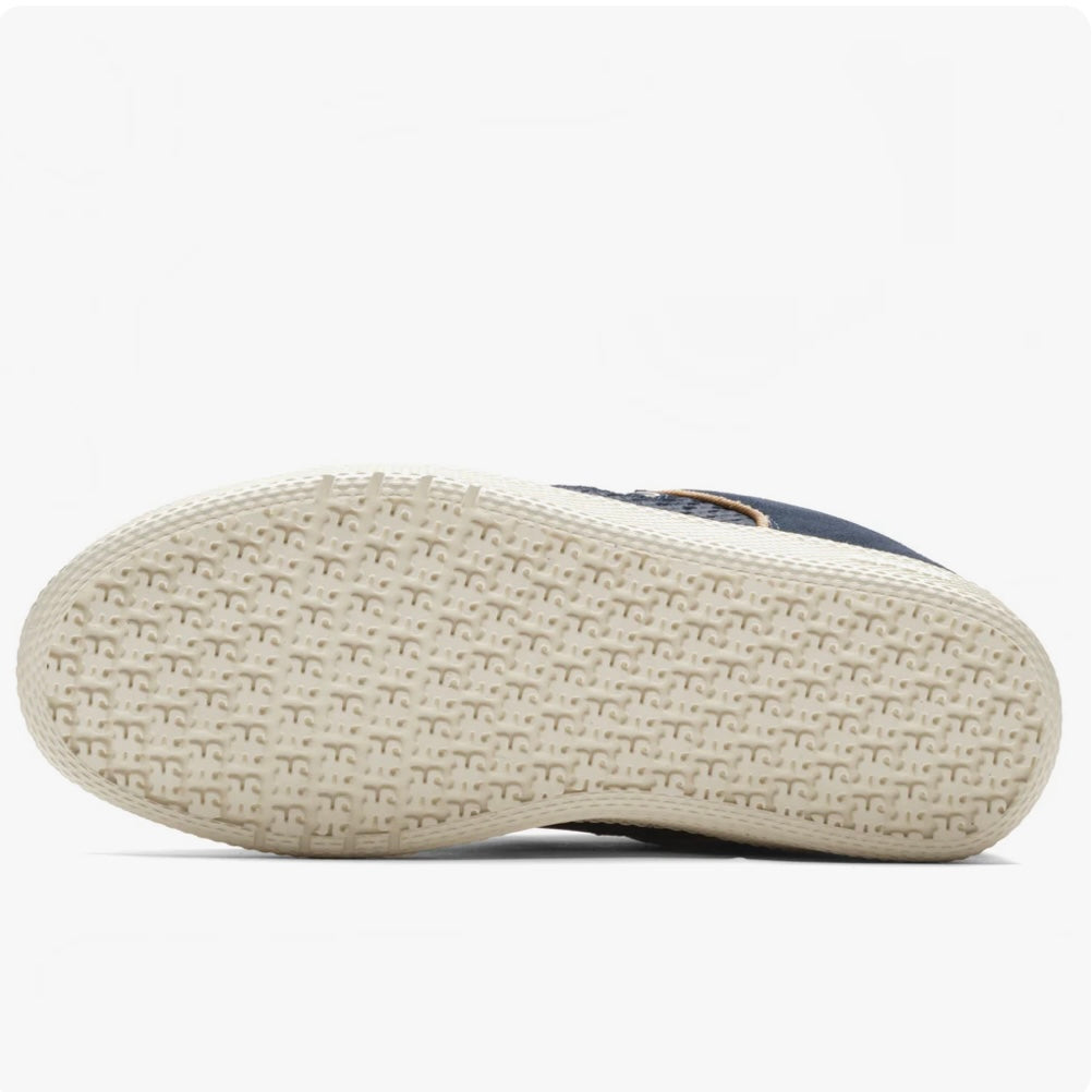 IPath “Cricket” Shoes (Magenta)