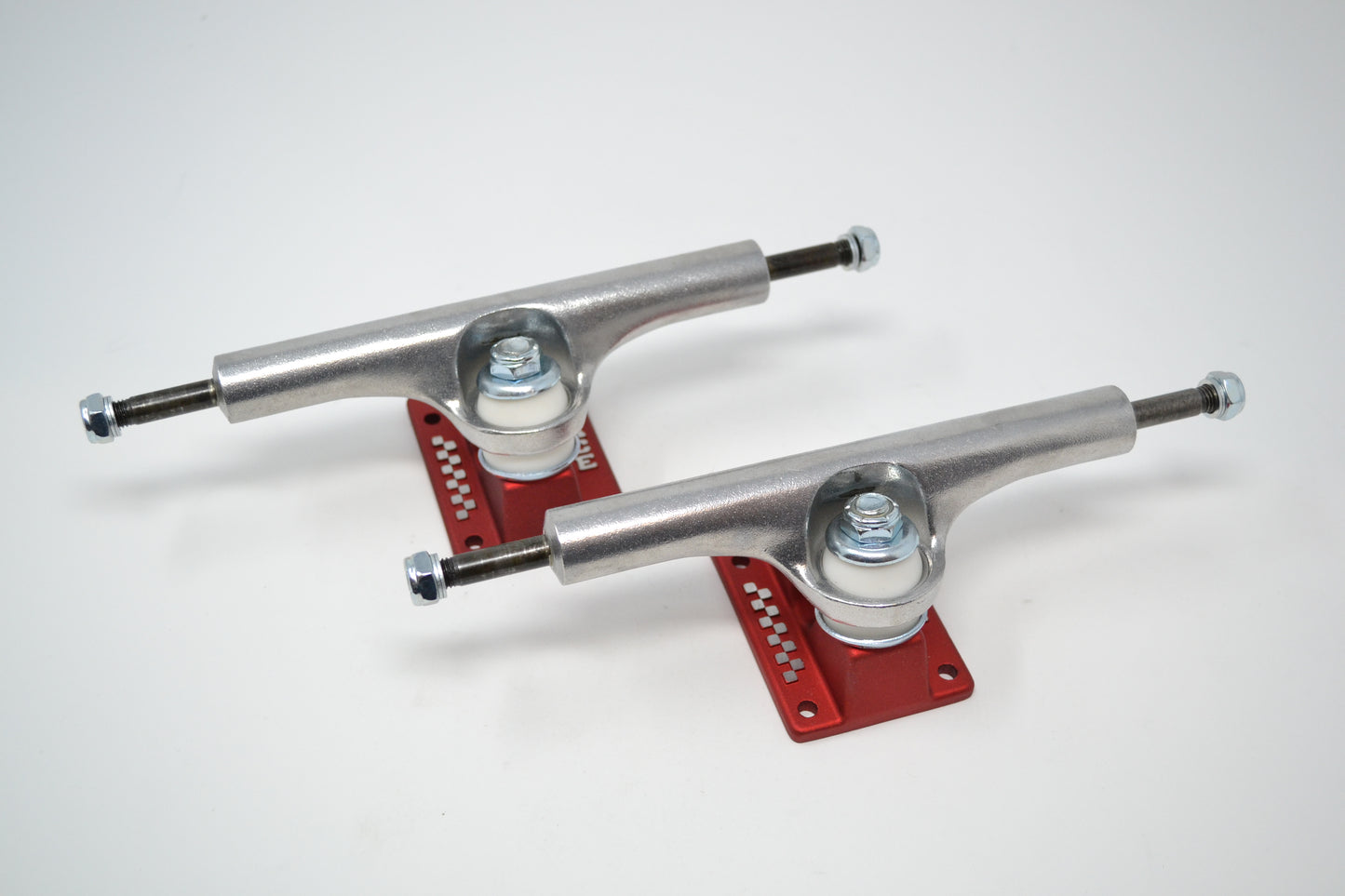 Ace Classic Trucks  - Silver / Red - (Various Sizes)